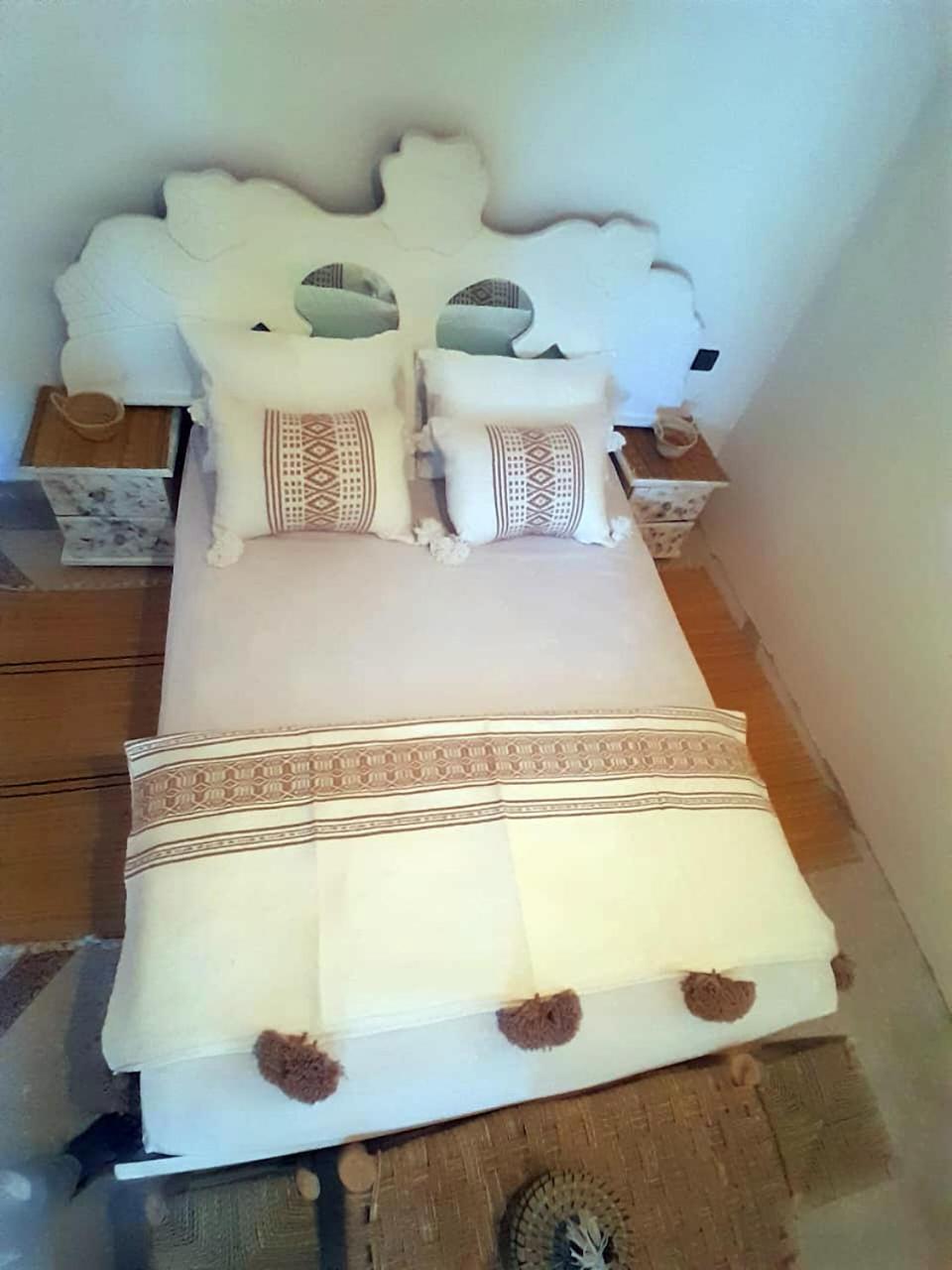 Anza Haven Surf House Bed & Breakfast อกาดีร์ ภายนอก รูปภาพ