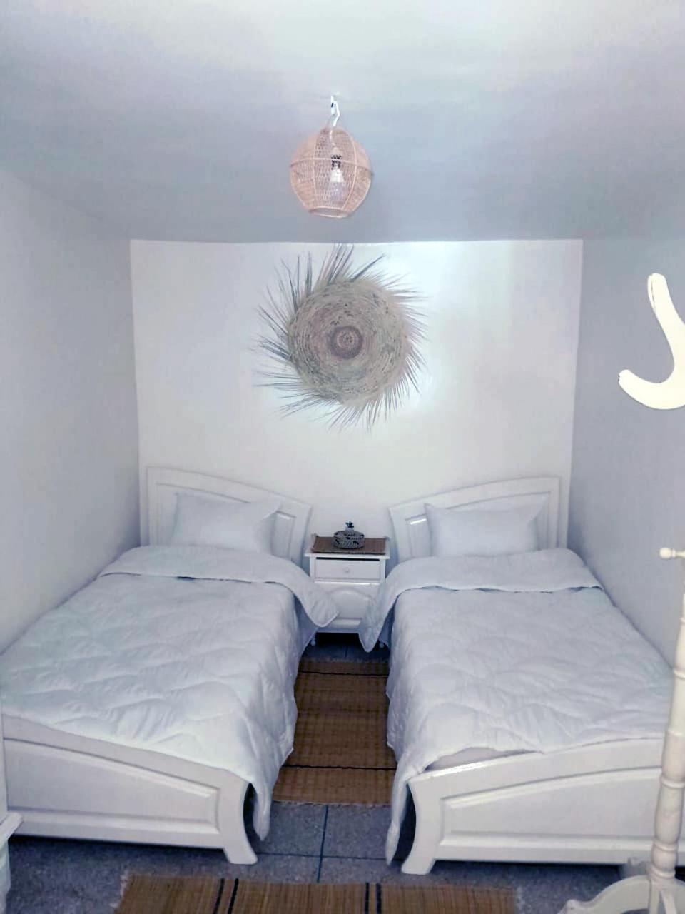 Anza Haven Surf House Bed & Breakfast อกาดีร์ ภายนอก รูปภาพ