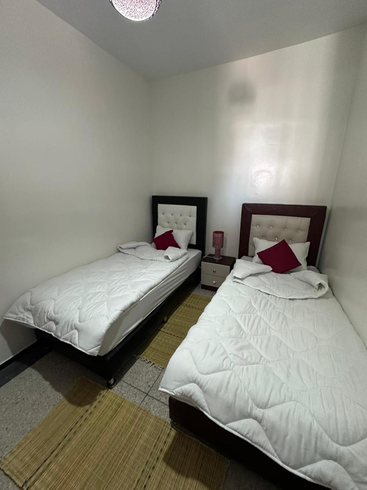Anza Haven Surf House Bed & Breakfast อกาดีร์ ภายนอก รูปภาพ